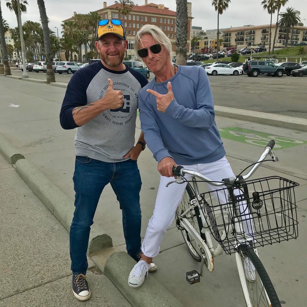 Couple of folks found Mr. Weller on Holiday out in Los Angeles