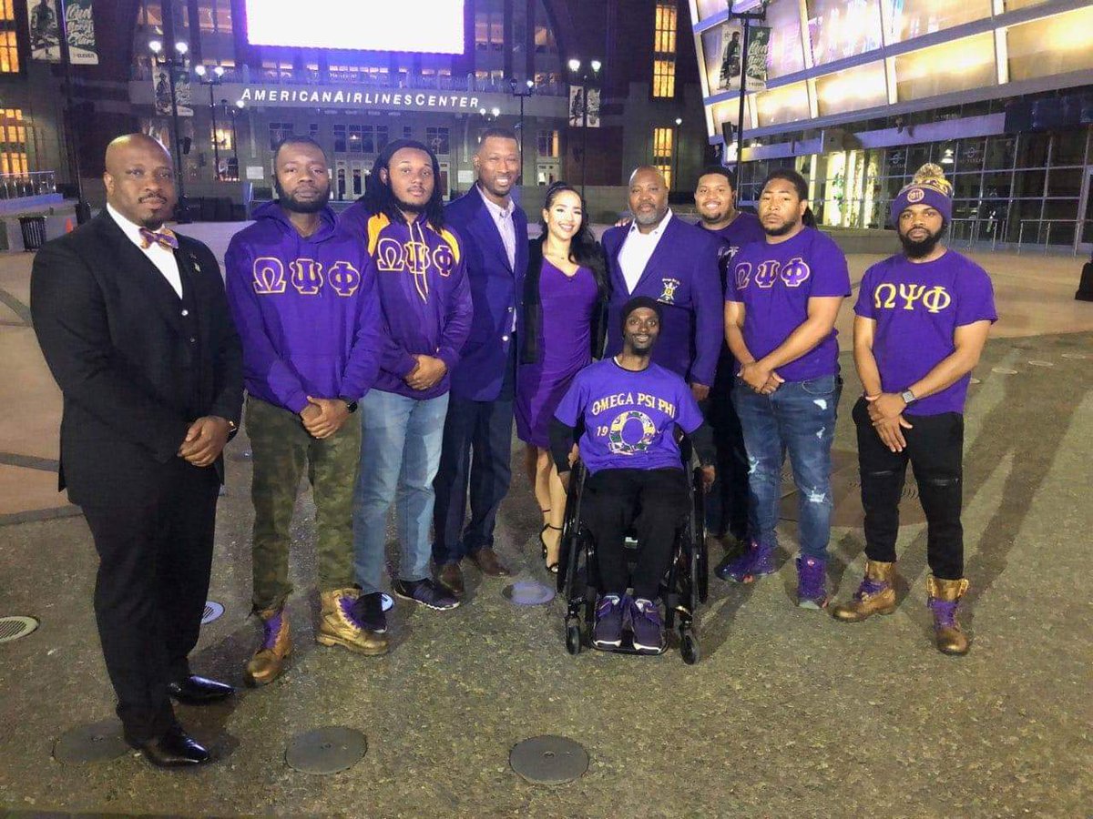 BrandonKitchin's tweet image. Thank you to @wfaa for such a fun morning and the incredible story on my very inspiring frat brother @LILCOREY_TRILL Corey Borner! It really meant a lot to us. S/O @DemetriaObilor for wearing purple cause you know she loves the Ques!