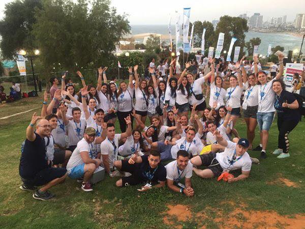 alexaraebloom's tweet photo. One day late but happy birthday to beautiful Israel 💙 #71 https://t.co/APMVCMeULA