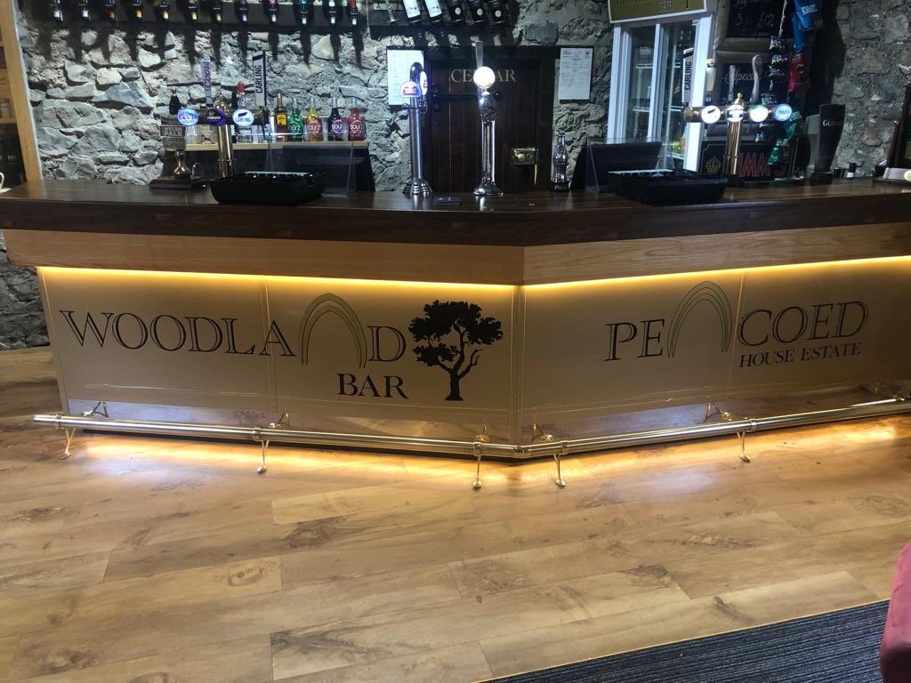 BulbsintheDiff's tweet image. Some bespoke LED strip lights we recently supplied to Pencoed House Estate for their Woodland Bar refurbishment. 💡The warm white lighting really sets the new bar off. @PencoedHouse #keepitlocal #Cardifflighting #LED