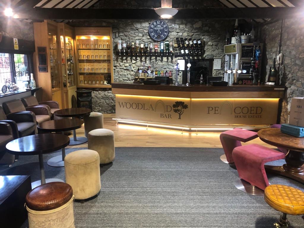 BulbsintheDiff's tweet image. Some bespoke LED strip lights we recently supplied to Pencoed House Estate for their Woodland Bar refurbishment. 💡The warm white lighting really sets the new bar off. @PencoedHouse #keepitlocal #Cardifflighting #LED