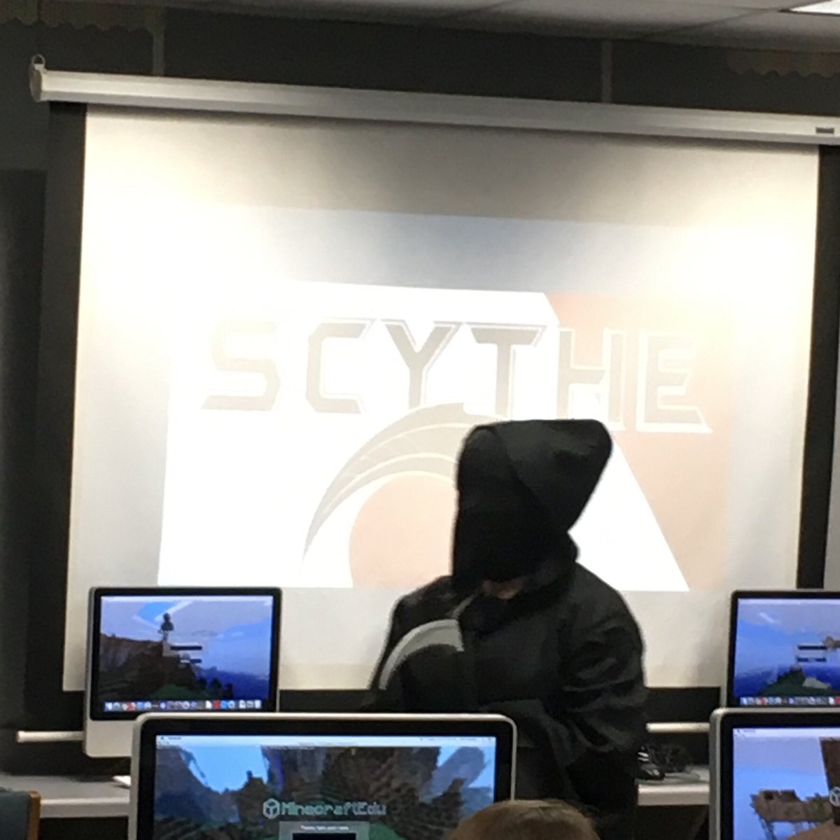 Anne Scheck tweet media