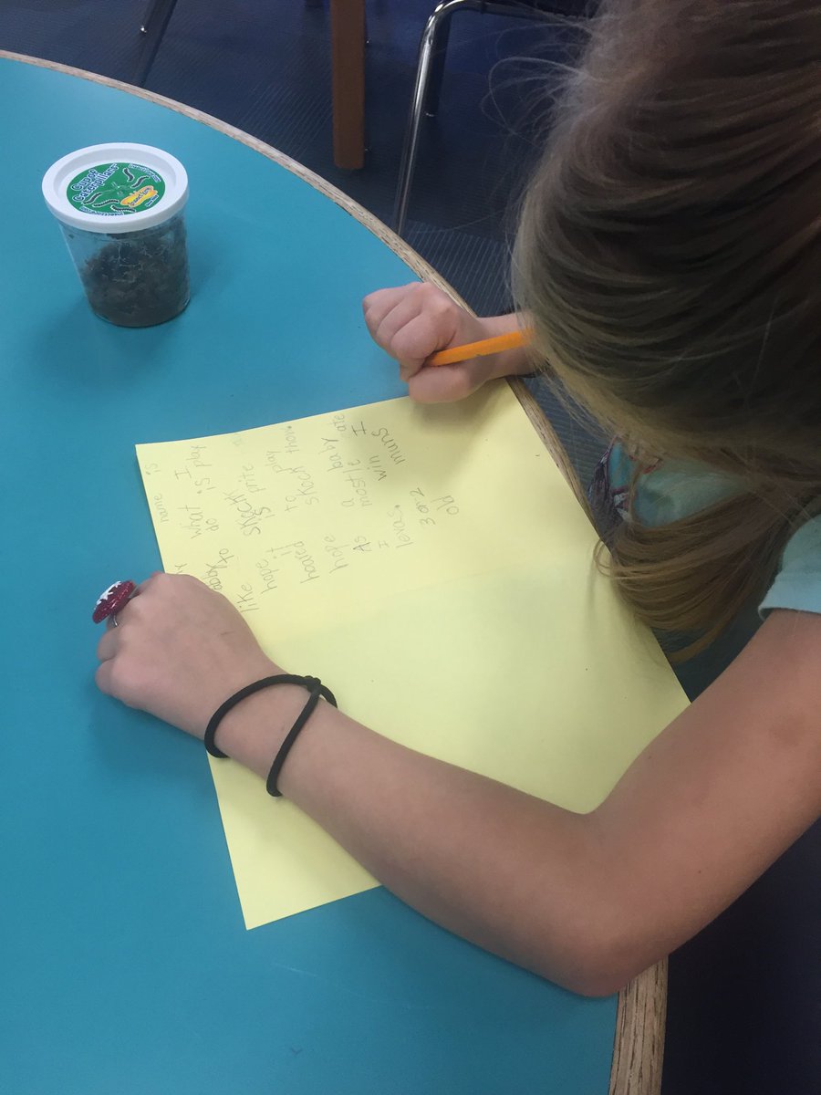 EcoffLibrary's tweet image. Starting our &quot;Diary of a Caterpillar&quot; books! #ccpslibraries ⁦@EcoffElementary⁩