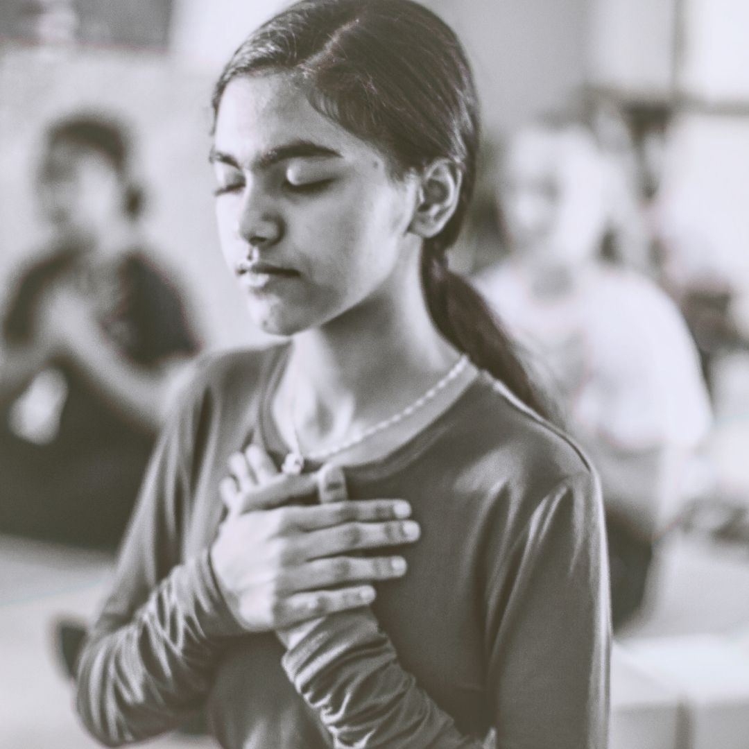 bentonlearning's tweet image. Researchers at Harvard Medical School: “A growing body of research has already shown that yoga can improve focus, memory, self-esteem, academic performance, and classroom behavior, and can even reduce anxiety and stress in children."

#mentalhealthawarenessmonth #bentonlearning