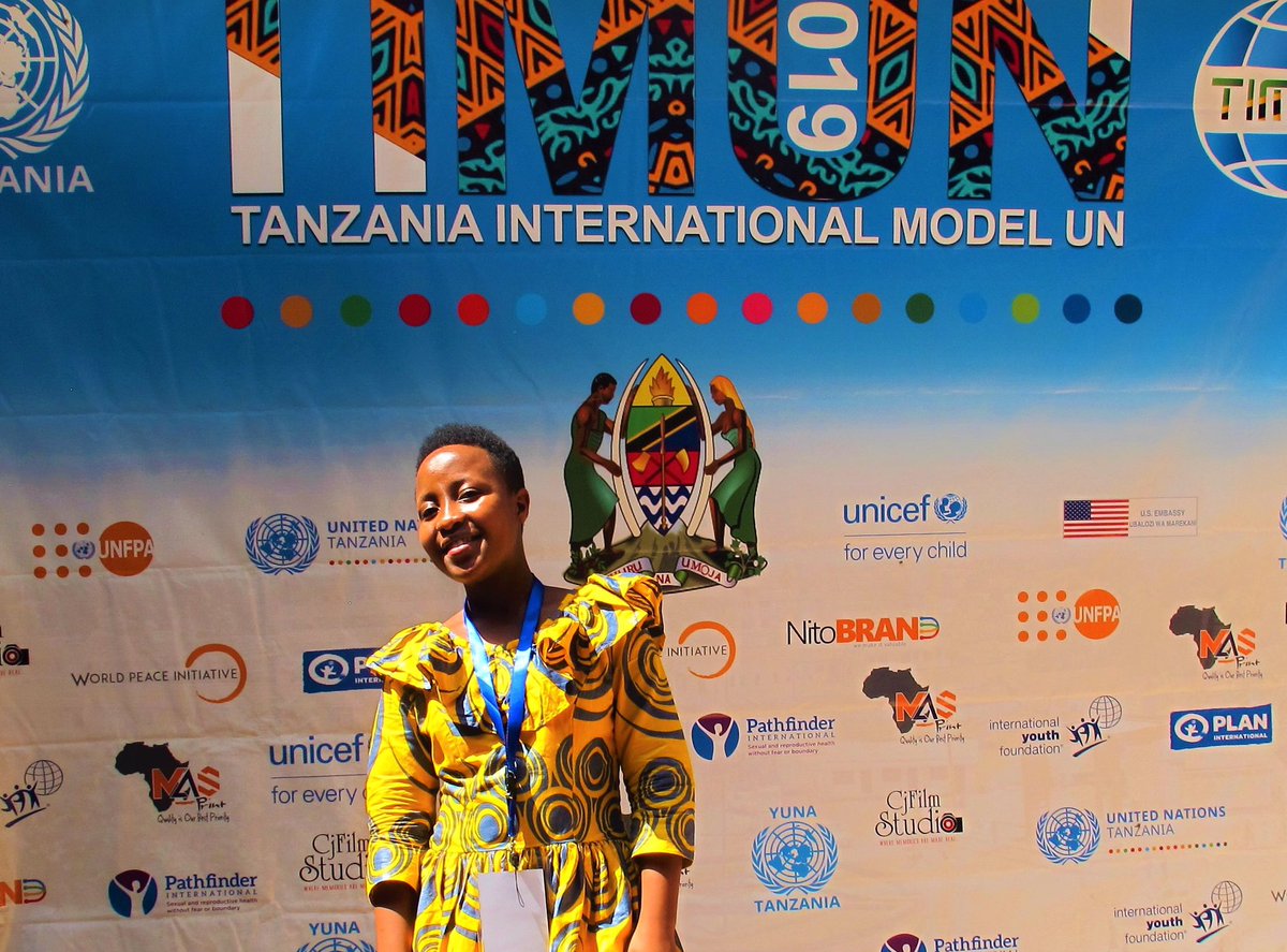 GirlsFDNTanz's tweet photo. Weโre very impressed by Melanieโs participation in #TIMUN2019. She spoke in front of all 200 participants confidently, thanking everyone for their participation. #Tanzania https://t.co/CRu9NIUDcS