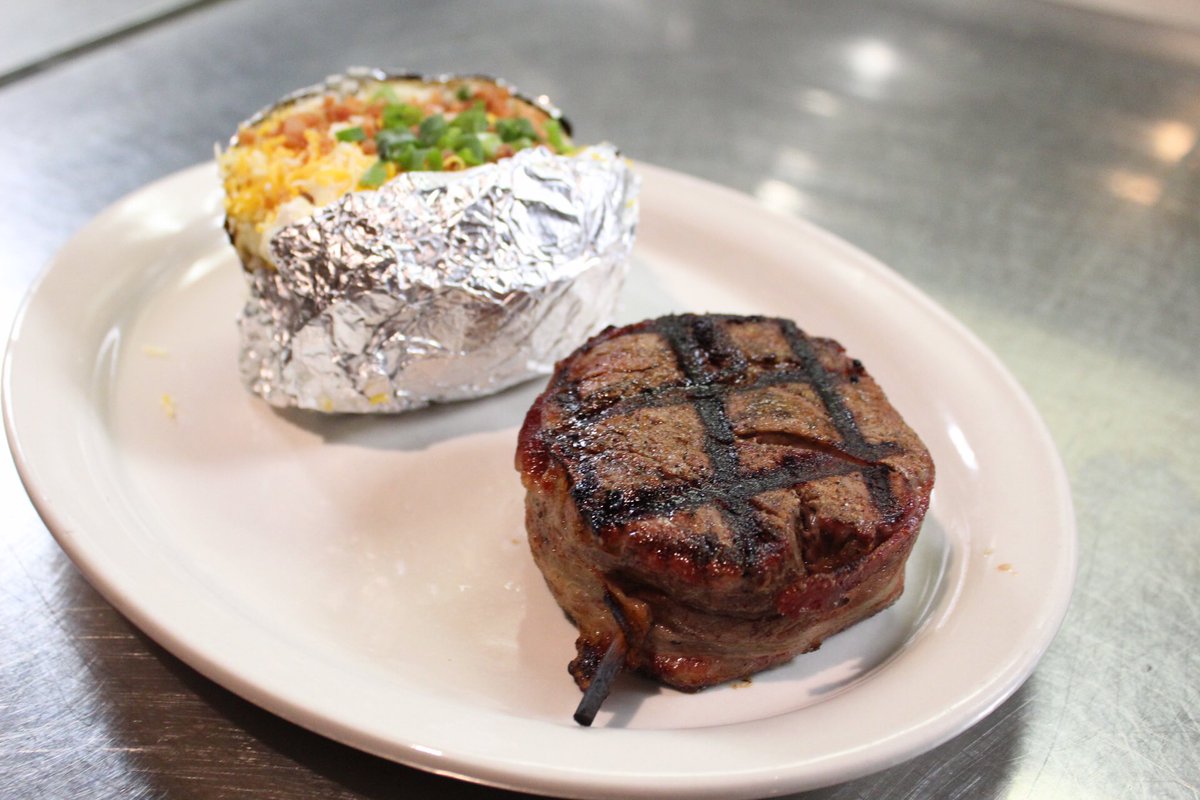 LRButcherShop's tweet image. Give mom want she really wants for Mother’s Day! A gift card to the Butcher Shop Steakhouse. 

thebutchershoplittlerock.com