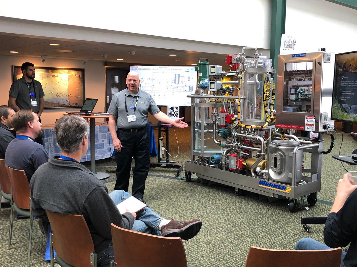 WernerElecWI's tweet image. Day 2 is underway! 

A lot of great new products &amp;amp; technologies on display here at #Pro4M