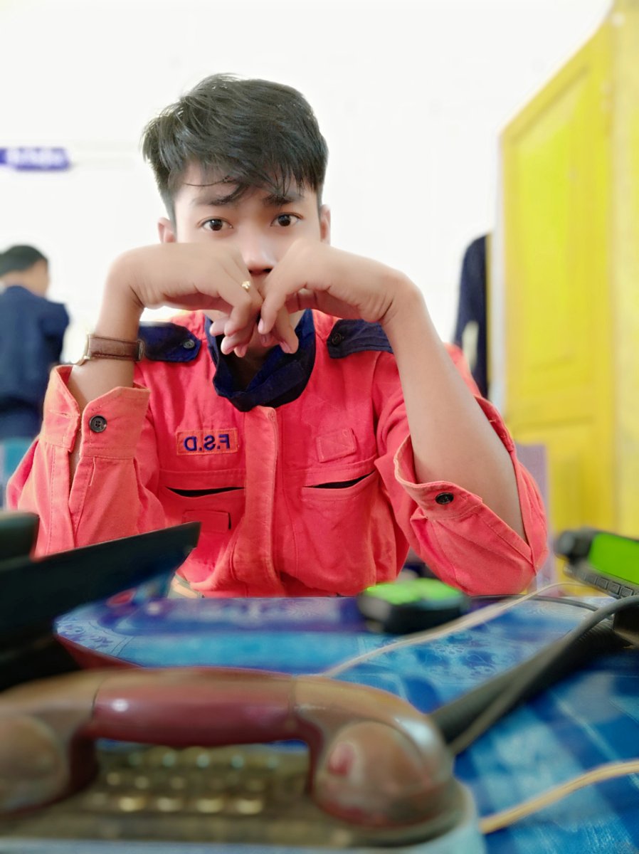 WinSoe49087606's tweet photo. ပ်င္​းတယ္​ကြာ😣😣 https://t.co/tNdbrXbWCo