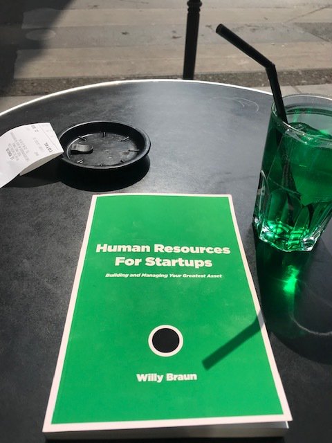 ekwity_co's tweet photo. Currently hiring for your startup? Get @WillyBraun's last book, it's full of insights on how to build great organisations from scratch. https://t.co/fcMBDpldpc …

You can even catch some tips on employee ownership from @flowartd! 😇 https://t.co/iPY5raWulk