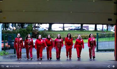 acrennes's tweet photo. A découvrir deux vidéos en finale de @jefilmelemetier : 
  ✅ " Halte aux idées reçues " des élèves CTRM Lycée Le Sérusier Carhaix 
  «Wonder Woman Transport » : https://t.co/uMY3G6rIWL
   
 ✅ " Des Images et des Mots " des élèves du @lyceeLeDantec : https://t.co/qeC03ShqVf https://t.co/xzBFIC3zbh