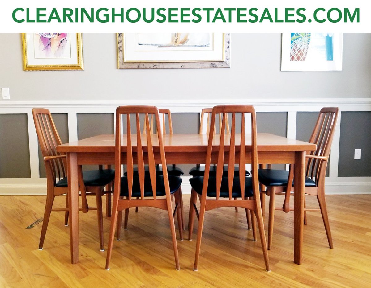 CHESAuctions's tweet photo. Our upcoming #auctions this weekend have great items, including #antique furniture and home decor! Visit https://t.co/637d5aEk38 before these sales close! #onlineauction #vintage #ctantiques #connecitcut https://t.co/rY3FuoHpN2