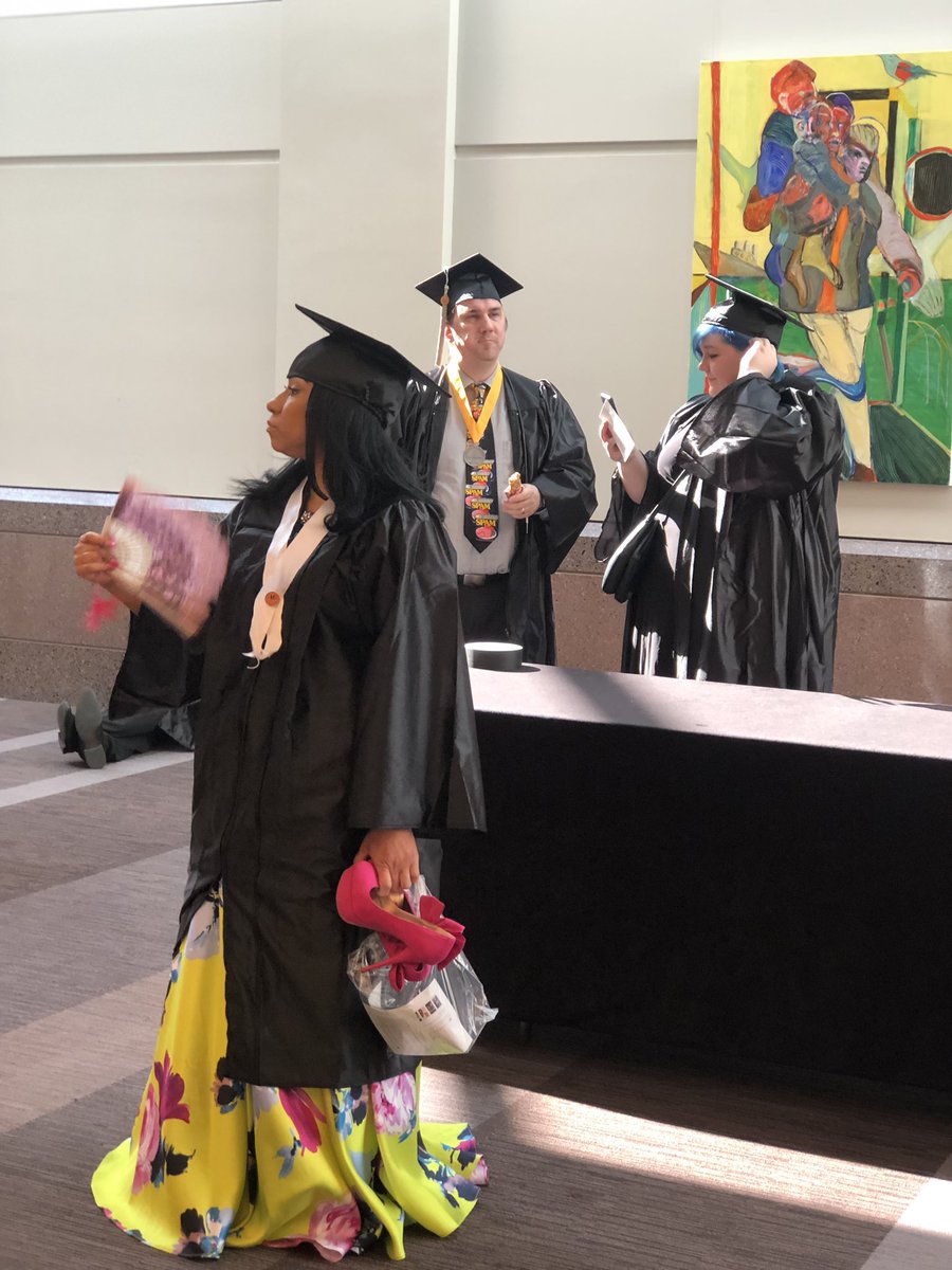 HennepinTech's tweet photo. #HTCGrad https://t.co/k4kcniy8yx