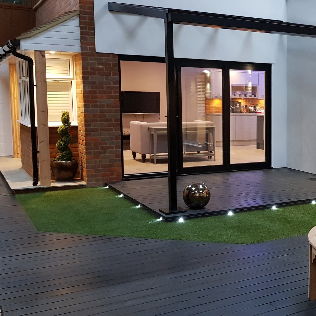 Hazlemere is excited to announce that we will be holding an Open Evening this May!

Our event will be taking place on Thursday 30th May 5pm-7pm at both our Welwyn and High Wycombe showrooms.

View more details about our Open Evening on our Facebook. tinyurl.com/yybp699k