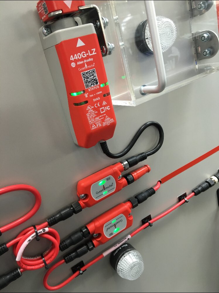 ToddOstendorf_A's tweet image. Guardlink at #Pro4M ⁦@ROKAutomation⁩ ⁦@WernerElecWI⁩