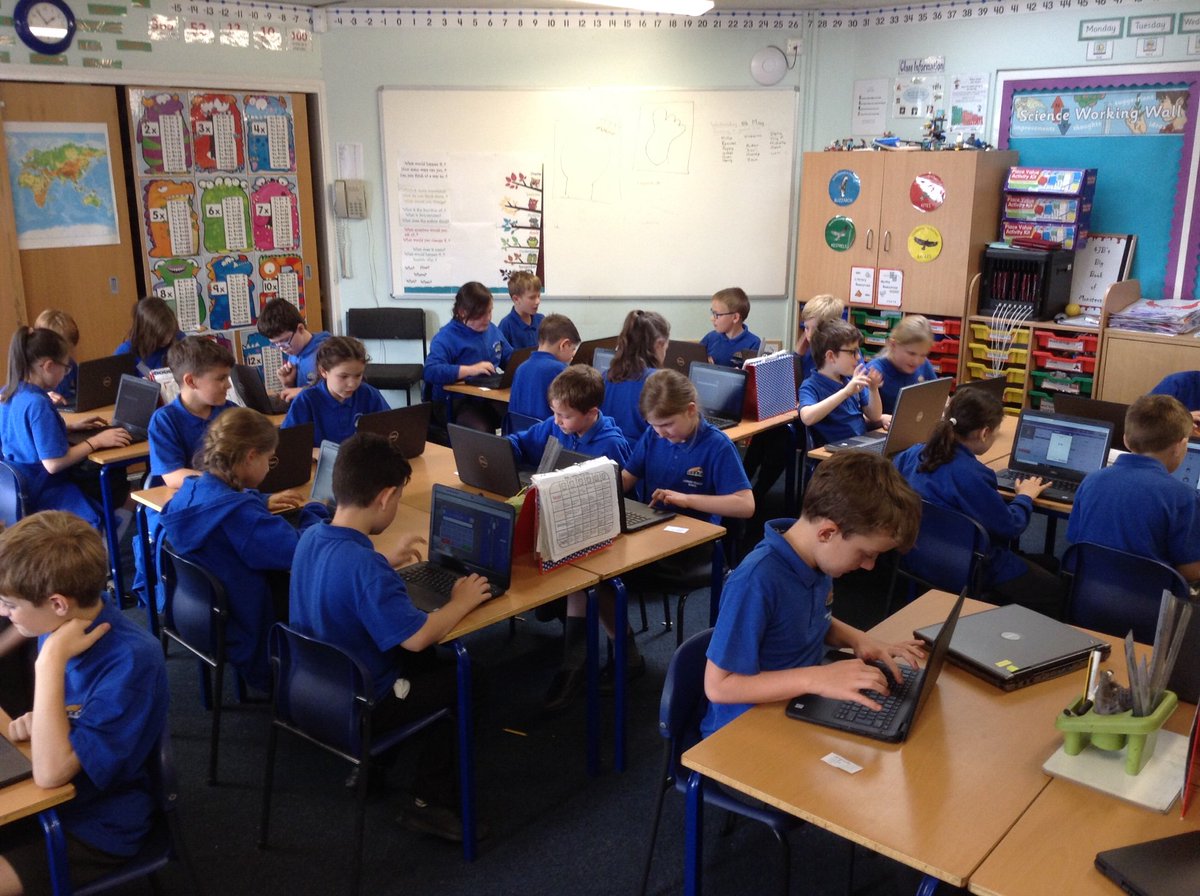 4JB_LPS's tweet photo. #LPScomputing https://t.co/pkdBRzoN8l
