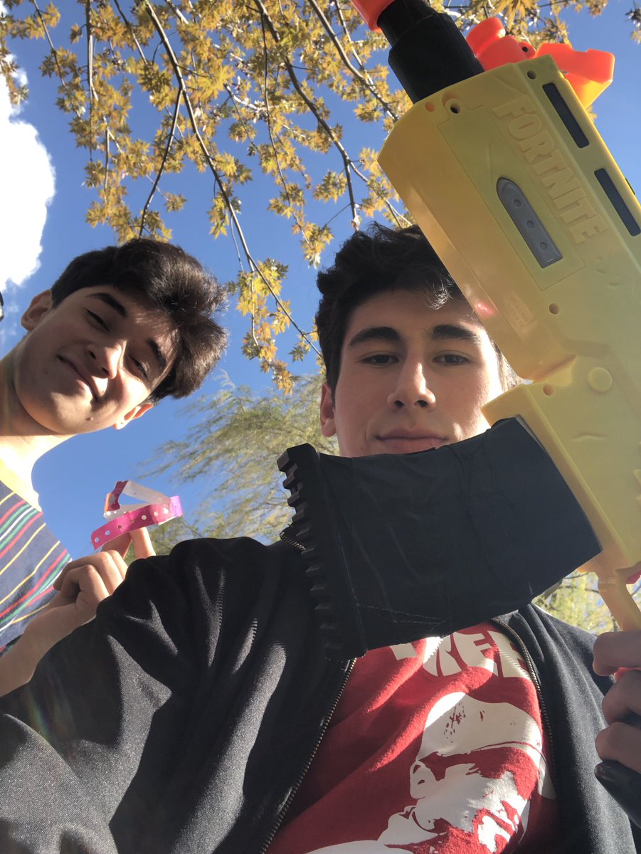 Daniel Deleon tweet media