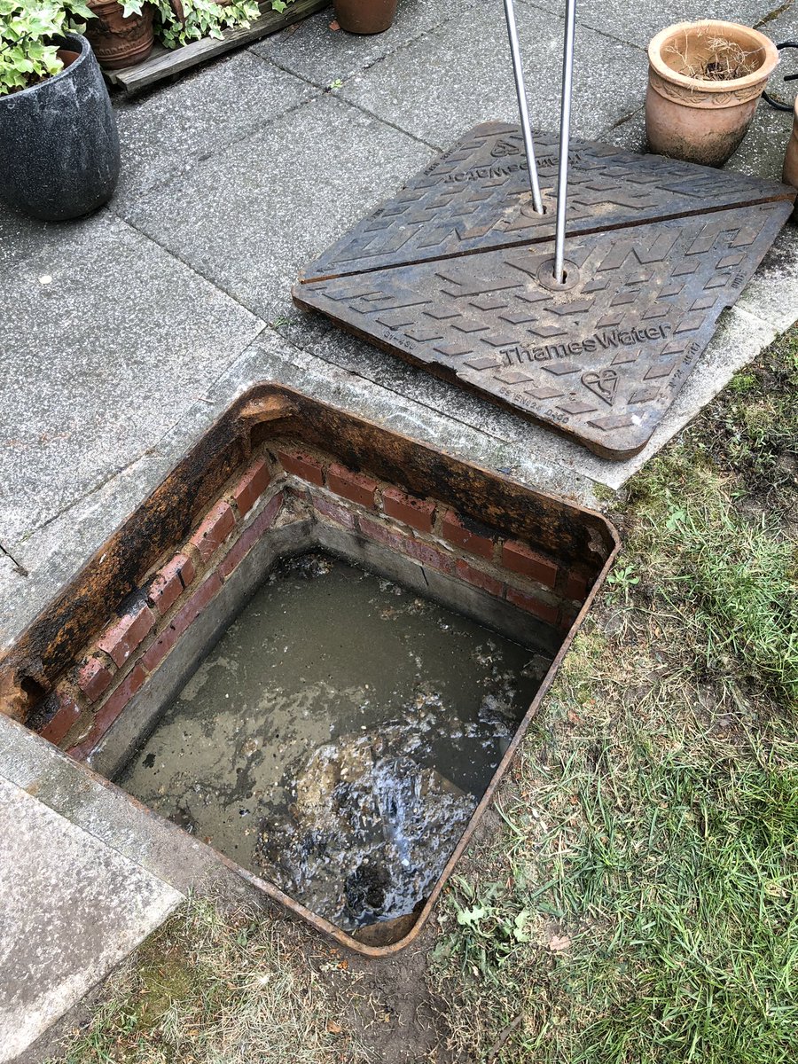 DrainJet's tweet image. Blockage, #thames water boundary