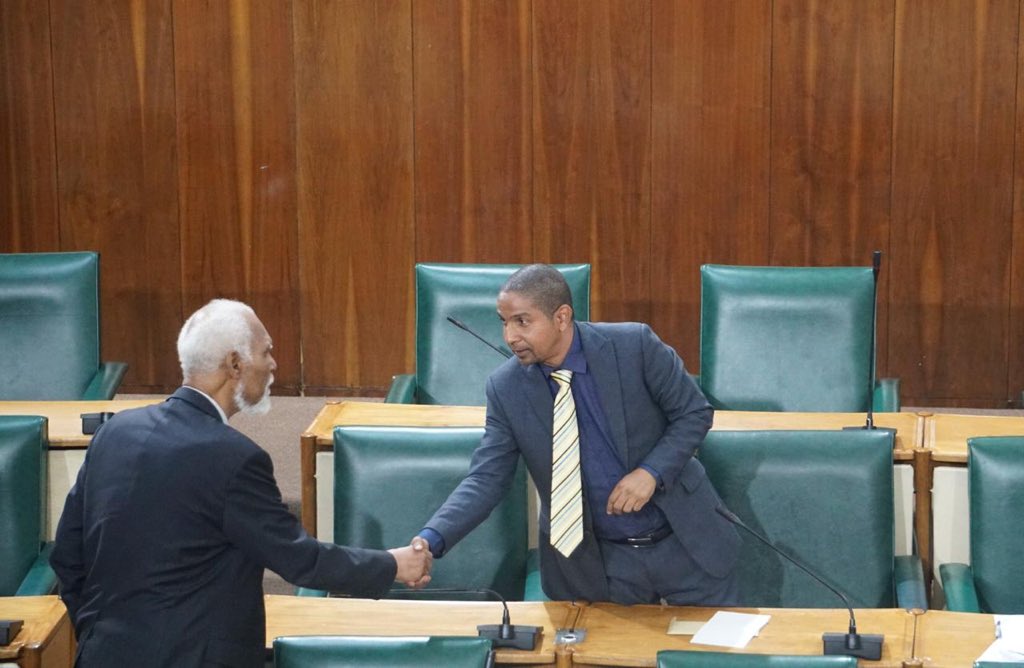 Senator KD Knight crossed the aisle to congratulate @MayorWilliamsJA on an excellent presentation #StateOfEmergencyDebate