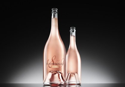 Say hello to our Magnum Bottles! Yes, we make 150 cl bottles in Bourgogne, Bordelaises and Riviera. Let us know what you are looking for! 
bit.ly/2E1KLBD