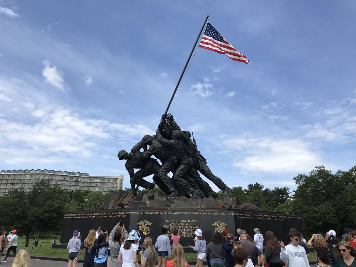 DHelmEDU's tweet image. Another fun and successful 8th GRADE trip in the books!  And to think...the MP’s only had to board the bus once!  Good Day!  #aplusstudents #Day3 #Arlington #United93