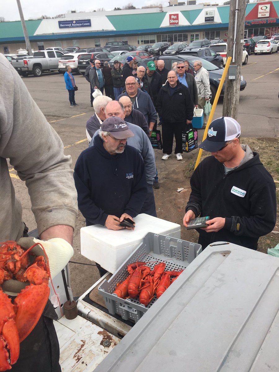 kerrywcampbell's tweet photo. After spending the morning at Red Head harbour, got back to town to find this line-up. Man I can't wait for my first feed of #PEI spring lobster. Cheese sandwich is not gonna cut it for lunch today. https://t.co/9YAvnbaCJp
