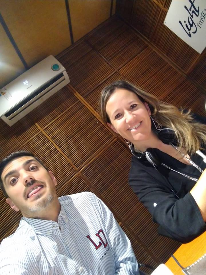 RadioLightFM973's tweet image. 🔥 #Viernes y tu body lo sabe! Cerrá la semana fuerte con #LaPicadaLight de hoy!! 🔥🤣 
@GSugo 🐙 @vikym2 🙆‍ @fedefager 😎 acompañados por el Mesías del Rock Marcelo Salvaje Quiroga 😈en la técnica hasta las 14 por Radio Light F.M. 97,3 Mhz 🔊 #Venos en lightfm.com.ar/camara/