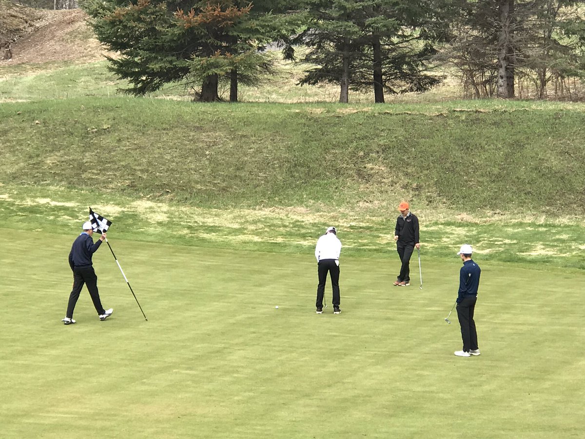 RapidsGolf's tweet photo. @GRactivities Kobie Koenig drops in for Eagle on #5, his opening hole at The Quarry! https://t.co/wq76D5j0PA