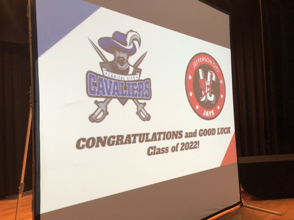 bmeldrumBO's tweet photo. So today we closed another chapter at #Si9gc with our final awards assembly. This marks one the many lasts for the Class of 2022. Thanks to @JCHS_Principal for speaking to the students. #newbegginings #Cavaliers #Jays #CCHS #JCHS https://t.co/wXZIot3Y8Z