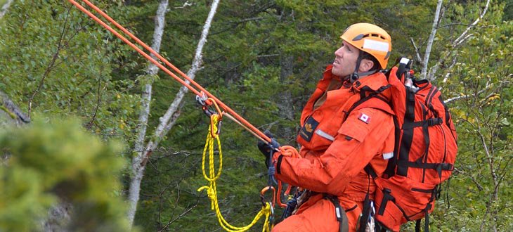 VicJRCC_CCCOS's tweet photo. This week your Victoria #JRCC responded to 55 #SAR cases, so #ThatOthersMayLive
Cette semaine le #CCCOS de Victoria a répondu à 55 cas #SAR #PourSauverDesVies https://t.co/teY7ectjrt