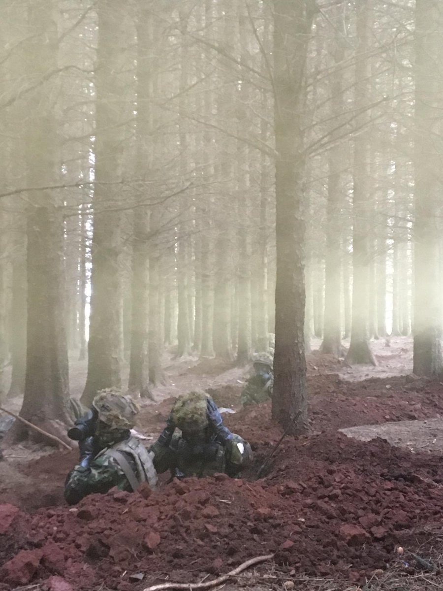 IBSBrecon's tweet photo. The Senior Division. TGI Friday! Get those masks backloaded to the CQ, dress-state zero for the weekend 💪🏼. Another good week for PSBC 1901. CBRN is once again a vital component of a soldier’s knowledge. @BritishArmy @schinf #gas #bogin #lynlogin #army #crossfit #defence #damrod https://t.co/8rYwUNbecX