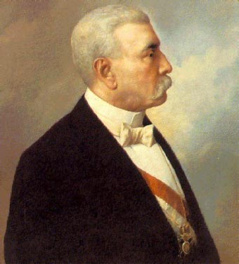 NClassism's tweet photo. In history, we have cases of classism and racism in politics. That's the case of Porfirio Diaz. Diaz had indigenous roots, but through the years he started a whitening process looking forward to being more European. https://t.co/UQv4wLZCN9