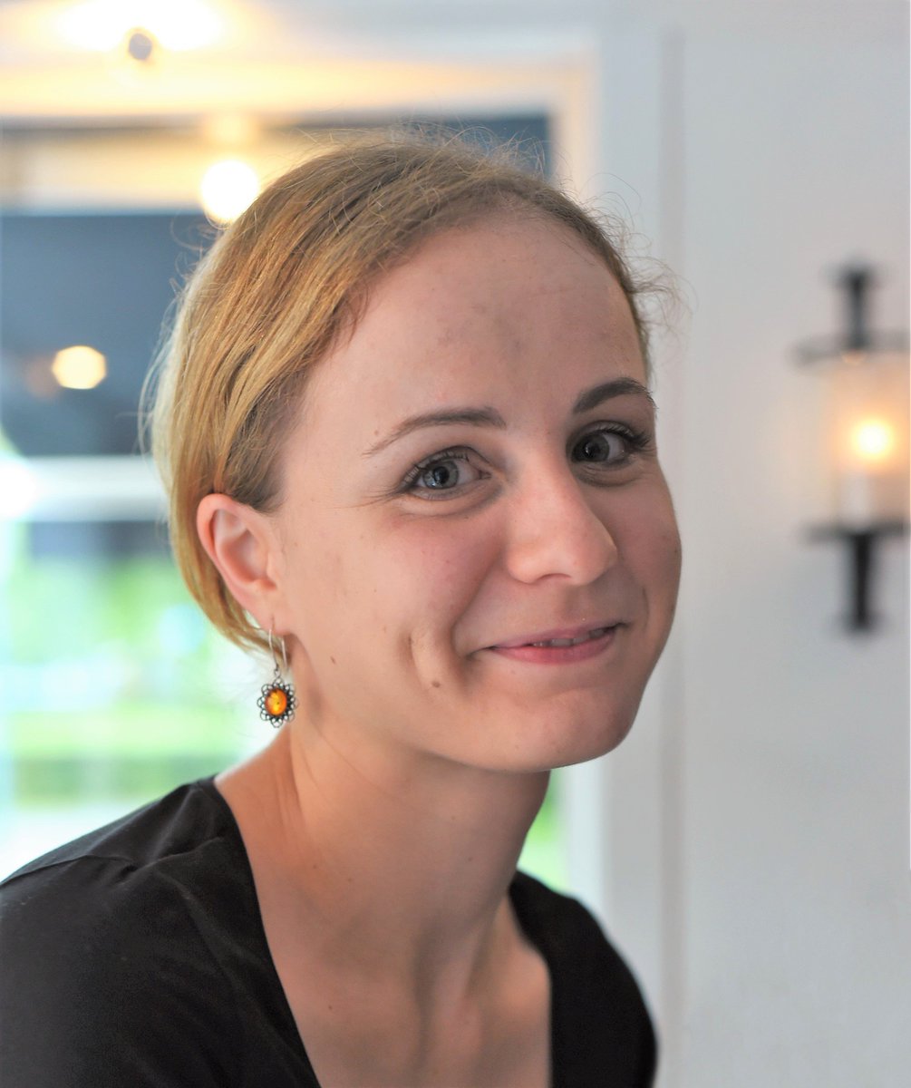 LDM_NYU's tweet image. Meet our newest researcher!🌟Agata is a post-doctoral research fellow studying how humans mentally represent visual and spatial properties of the world around us.🌎We’re so happy to have @agboch join us! Visit our website to learn about her research! #LDMpostdocs #spatiallanguage
