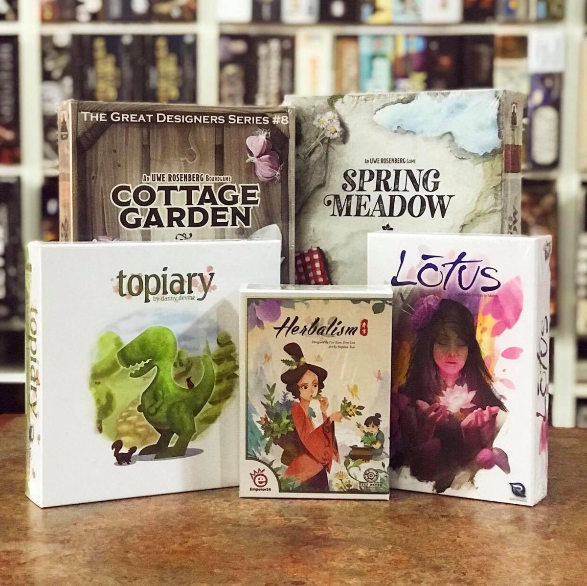 Too late to get Mom 💐fresh-cut flowers💐 for Mother’s Day on Sunday? Why not get her flowers that will last a lifetime? 

Come in and snag her one of these super games &amp; give her the gift she really wants, time with you! 

#gamewithmom #mothersdaygifts #dicedojo #gamedaysunday