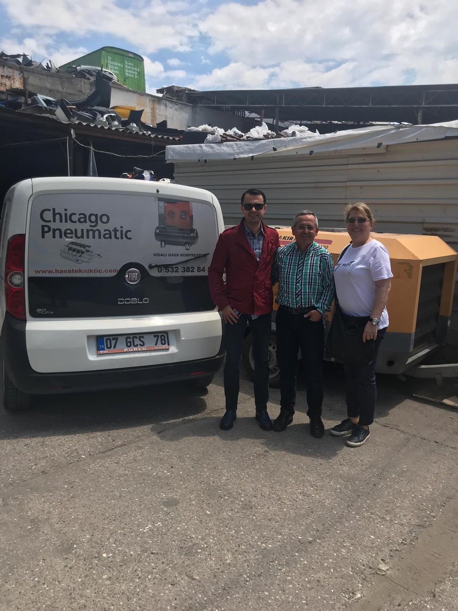 Yönetim Kurulu Başkanımız Dilek ÖZDEMİR ve Yönetim Kurulu Üyemiz Osman KÖSE, IGSİAD Kurucu  Başkanı işadamı Serdar KOÇER’i iş yerinde ziyaret ederek, fikir alışverişinde bulundular.