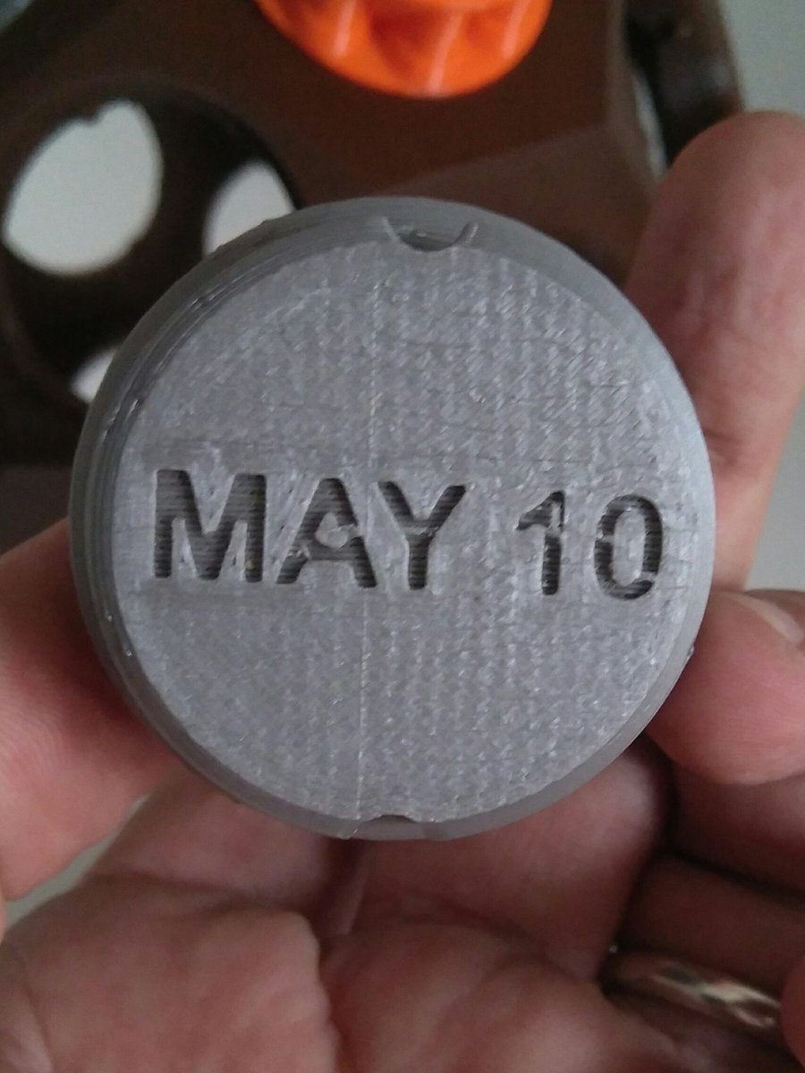 ferjerez3d's tweet photo. May 10. Another randomly generated city. @Fillamentum metallic grey always looks nice with these models. #municipalmay #everydayacity https://t.co/vwO7GqoH9V