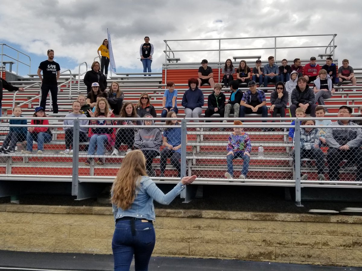 FHS Creates Change tweet media