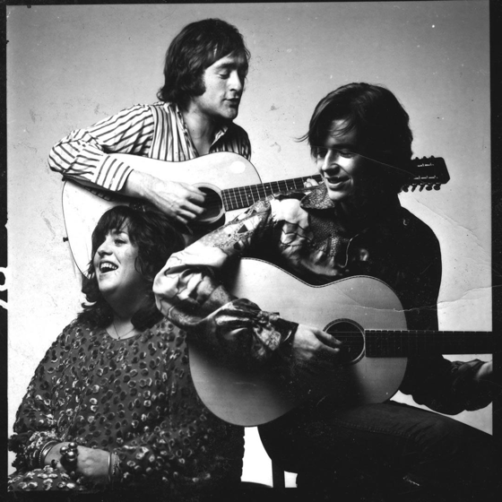 MamasPapasMusic's tweet photo. “Cass was great. Whatever it was, you knew it was her singing. She had a beautiful voice.” -Dave Mason

Happy Birthday to legendary folk artist &amp; founder of the band Traffic, #DaveMason!

Listen to #CassElliot &amp; Dave together on DAVE MASON &amp; CASS ELLIOT: https://t.co/zJawTTnKUg https://t.co/zjAIleAsSj