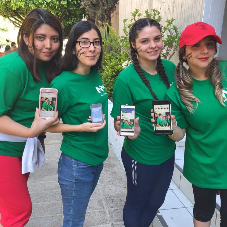 NegomarketCUCEA's tweet photo. Los participantes cumpliendo sus retos para ganar en el  #NegomarketChallenge https://t.co/fnqdQNWWob