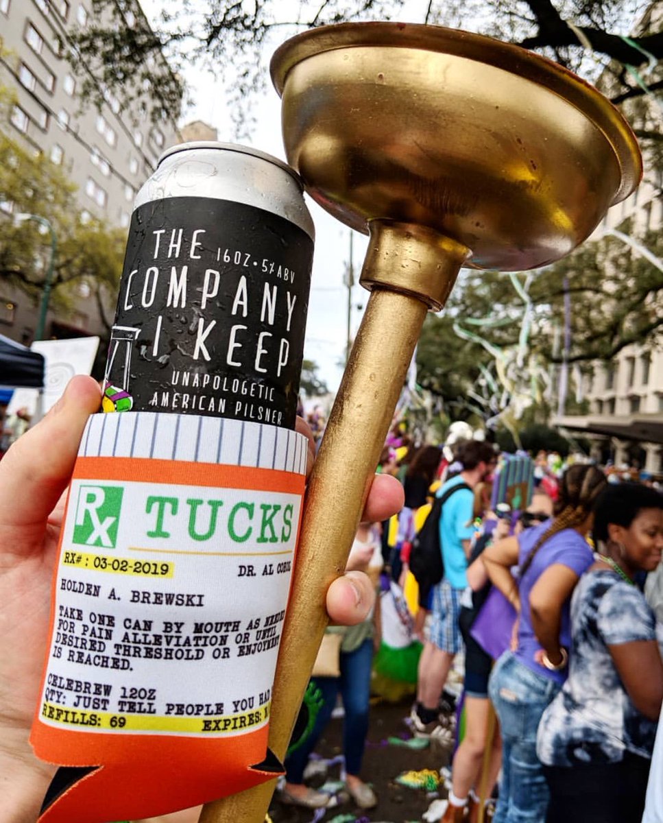 Big Mood Saturday 🥤🤙🏽🍻
.
.
📸 <a href="/abottleofbread/">TravisQ</a>
.
.
.
#ridetheparty #mardigras #carnival #booze #beer #plunger #nola #followyournola #photography #photographer #neworleans #greatraftbrewing