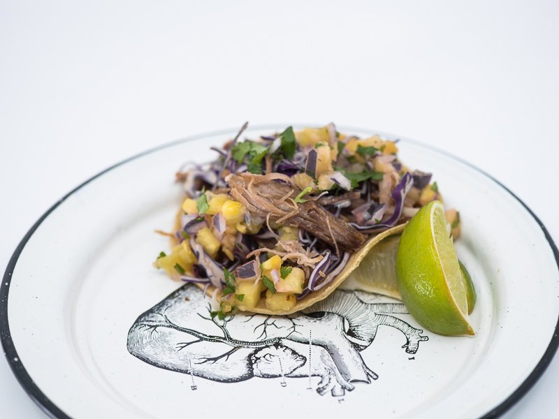 Carnitas Taco with Fresh Pineapple Salsa #Tacos #culttaco #montereycalifornia #cheflife #tacolife #ediblemontereybay #alvaradostreet <a href="/micagoy/">ɐlǝɐɔıω</a> <a href="/kylecooks/">Kyle Eisenberg</a>