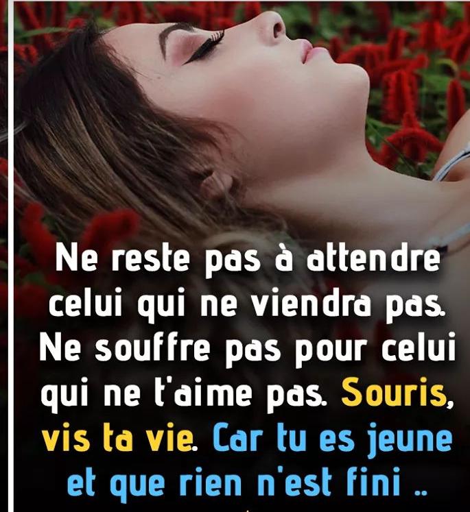 Si vous lisez ceci, vous m'avez aidé à atteindre les 10 abonnés. Merci !
