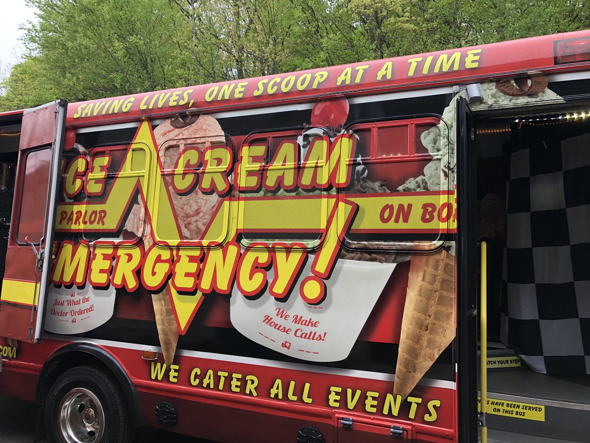 CooperHistory8's tweet photo. Happy Teacher Appreciation week! Ice cream yummies on a Friday!!  #WeAreMcGee https://t.co/eyXnvckbXN