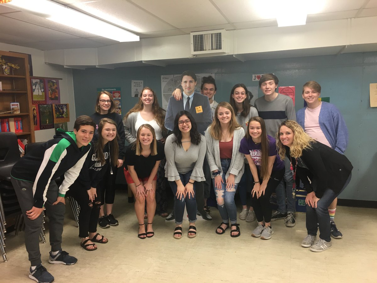 Au revoir, mes bébés...  I've had most of these kids for the last 4 years.  Seeing them every day.  They are going to change the world...I know it!