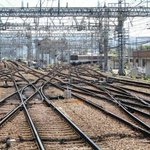 現代の生き方みたいw分岐が多い大和西大寺駅