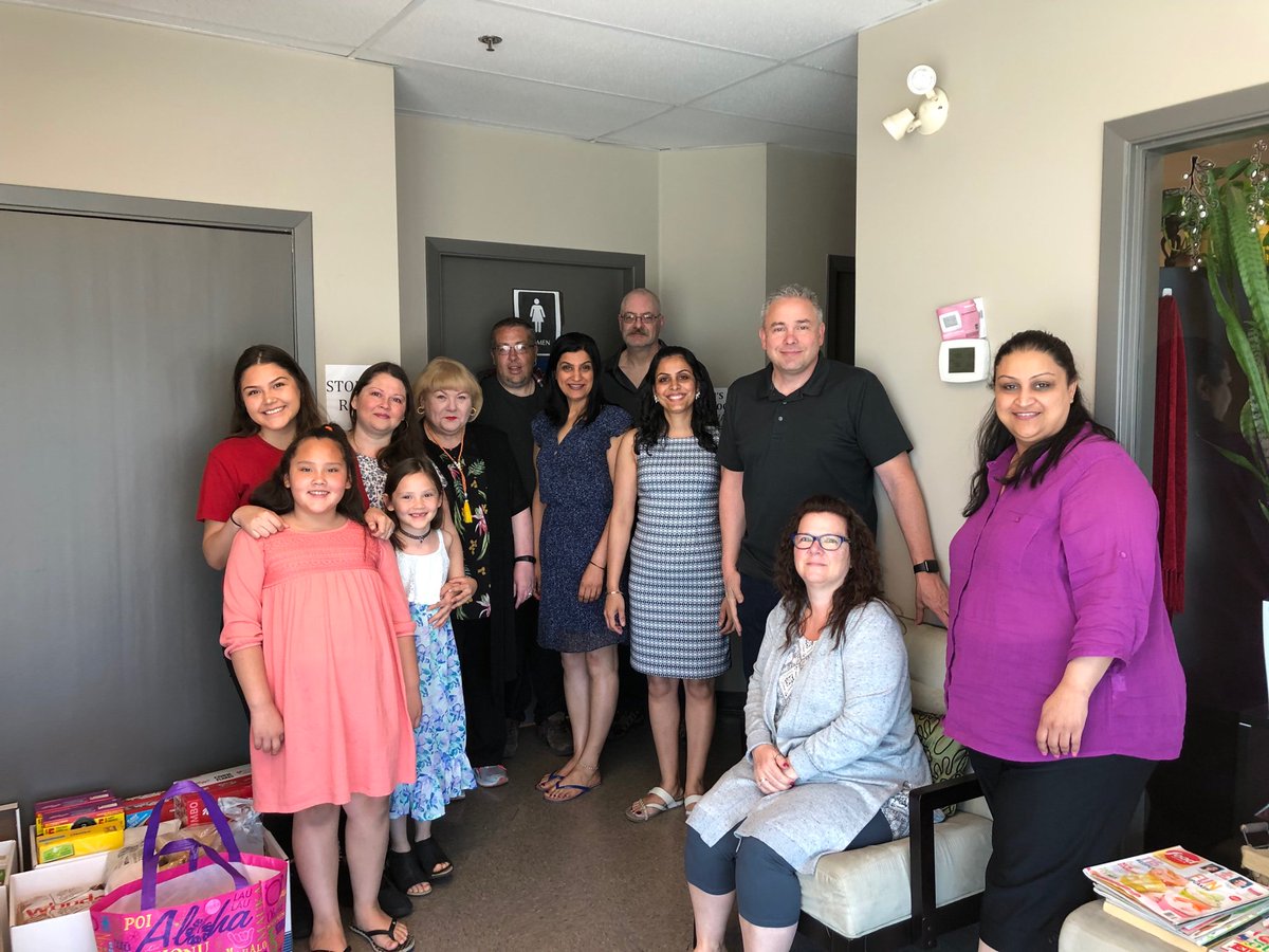 UlcKool's tweet photo. Kool Pak had a food drive going during Naosh week. We are beyond happy to be able to donate to a lovey family #naoshweek #safety #naoshweekbc #makesafetyahabit #peoplepassionprevention #safetydrivenbc #healthandsafetyweek #Naosh https://t.co/o66IAv4SWR