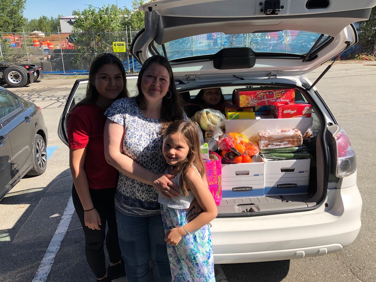 UlcKool's tweet photo. Kool Pak had a food drive going during Naosh week. We are beyond happy to be able to donate to a lovey family #naoshweek #safety #naoshweekbc #makesafetyahabit #peoplepassionprevention #safetydrivenbc #healthandsafetyweek #Naosh https://t.co/o66IAv4SWR