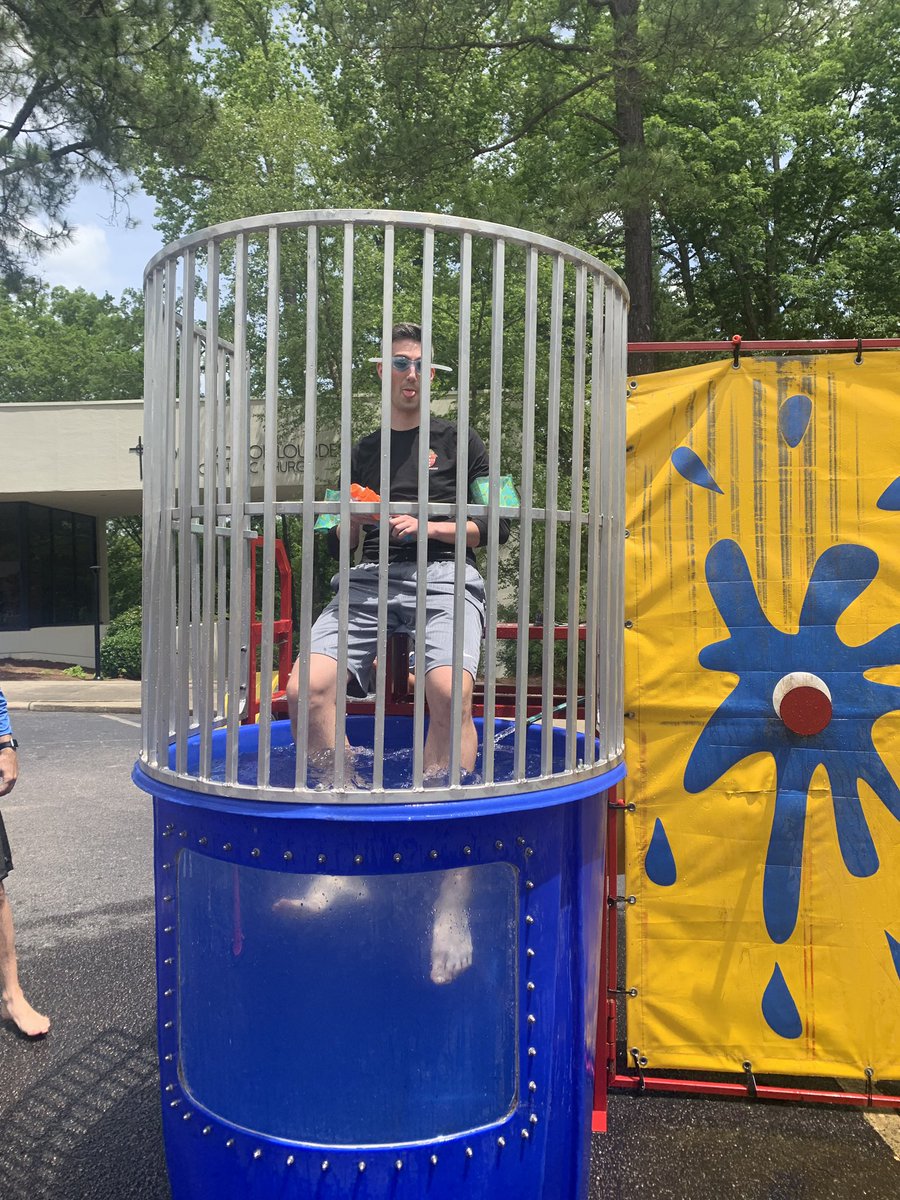 OLLSRaleigh's tweet photo. Field Day FUN! Thanks to all of our volunteers who helped make this a GREAT day for the students! #ollsraleigh #catholicschool #fieldday https://t.co/4JWocDgY3D
