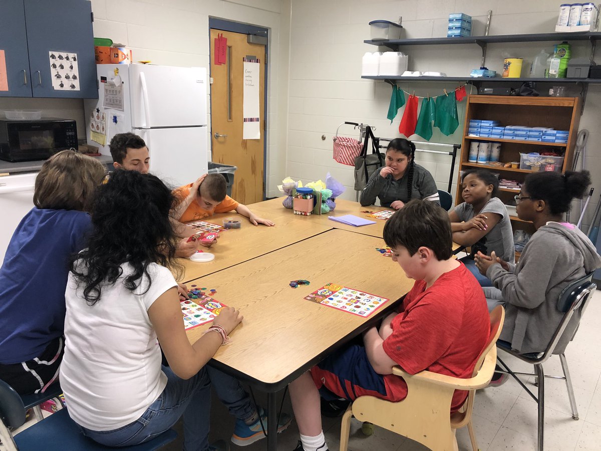 A great Friday as we got crafty and made some special treats for our Moms! These students crafted great gifts! Then we played Holiday Bingo with our PALs in honor of Mother’s Day. ✨#TeamKidsFirst #WeAreCarroll <a href="/CMMSCougars/">Carroll LT Magnet</a>
