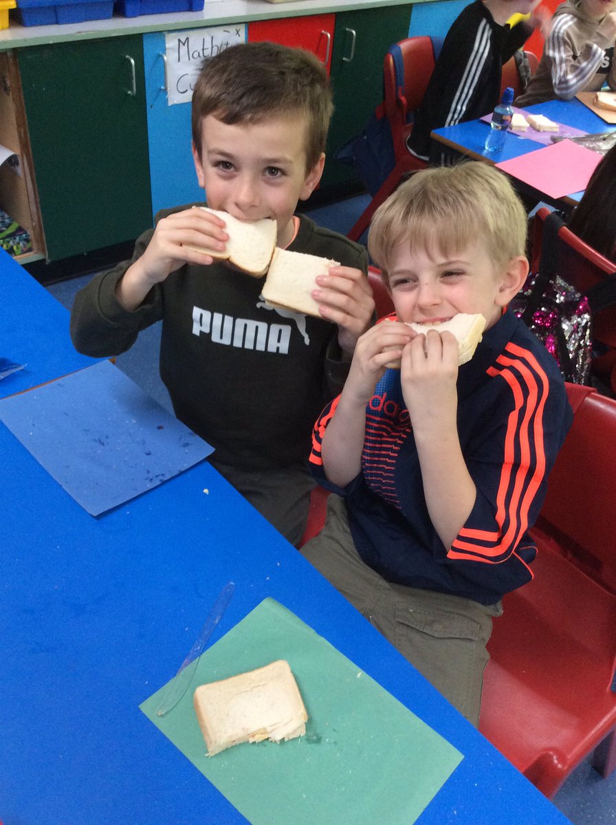 SJBPS11's tweet photo. Check out the P4’s making instructional writing come alive. What a fun activity! #PracticalLiteracy https://t.co/k8wuxPxjN2