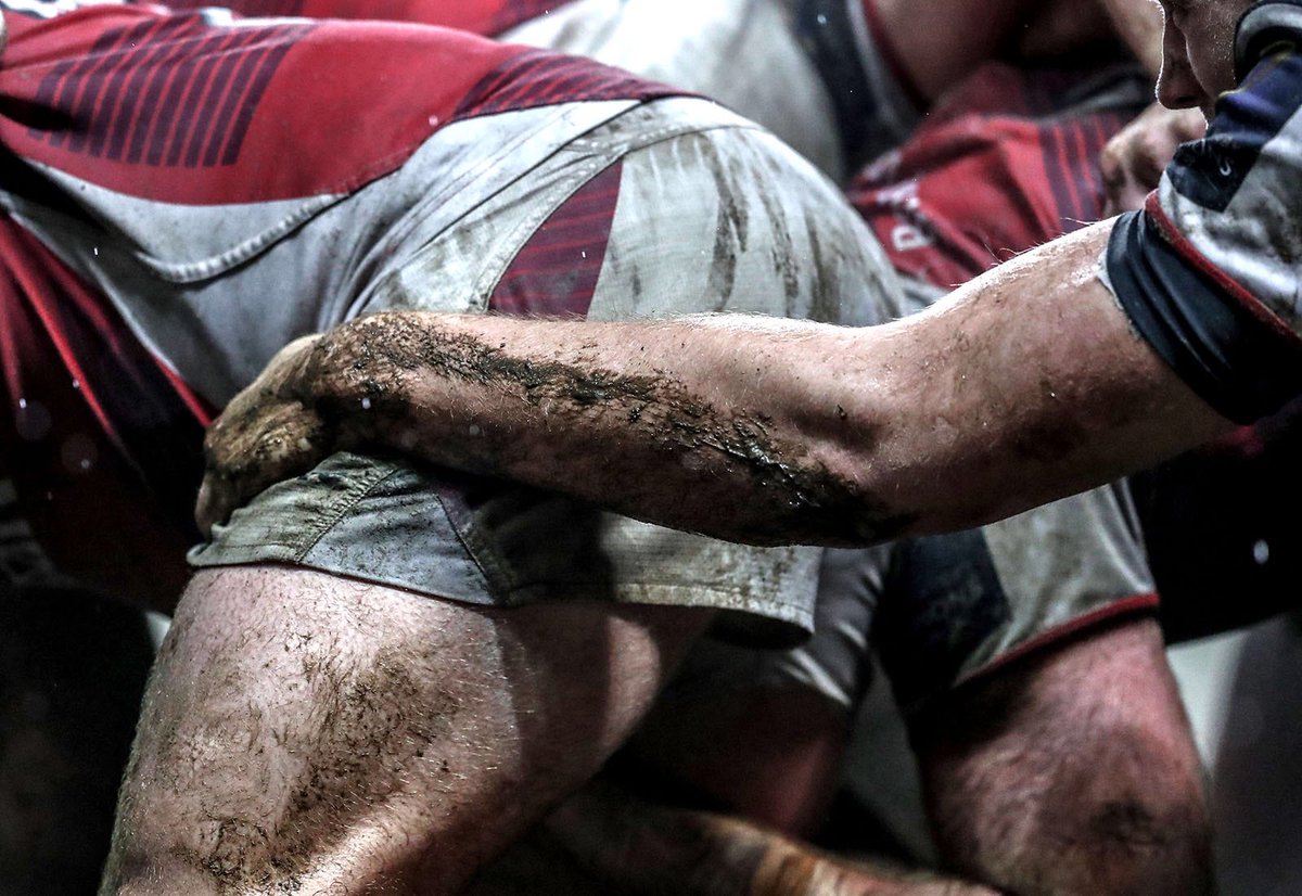 RugbyFilth's tweet photo. Looks like that arm’s been up a big prop’s arse 💩 https://t.co/V7HaVzsHhW